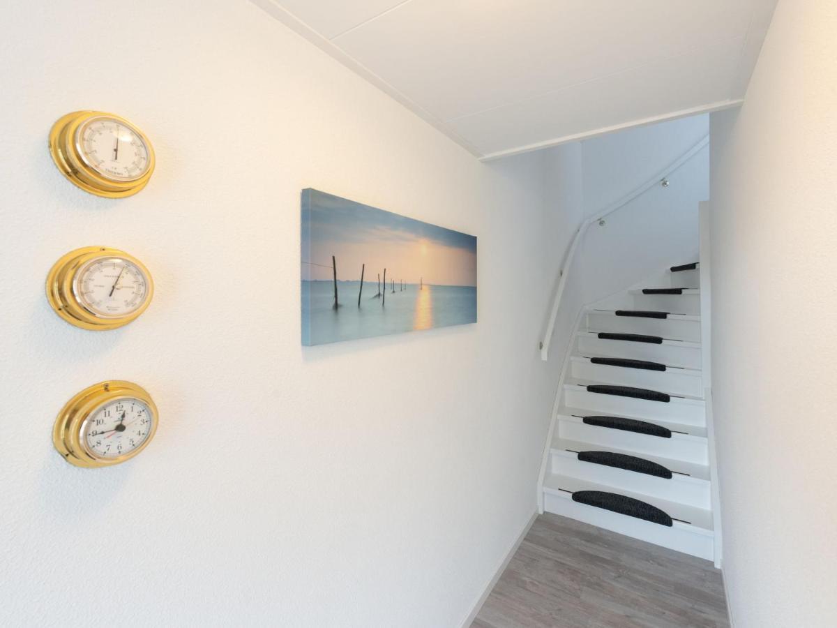 Quaint Apartment In Schoorl Near Tennis Court Экстерьер фото