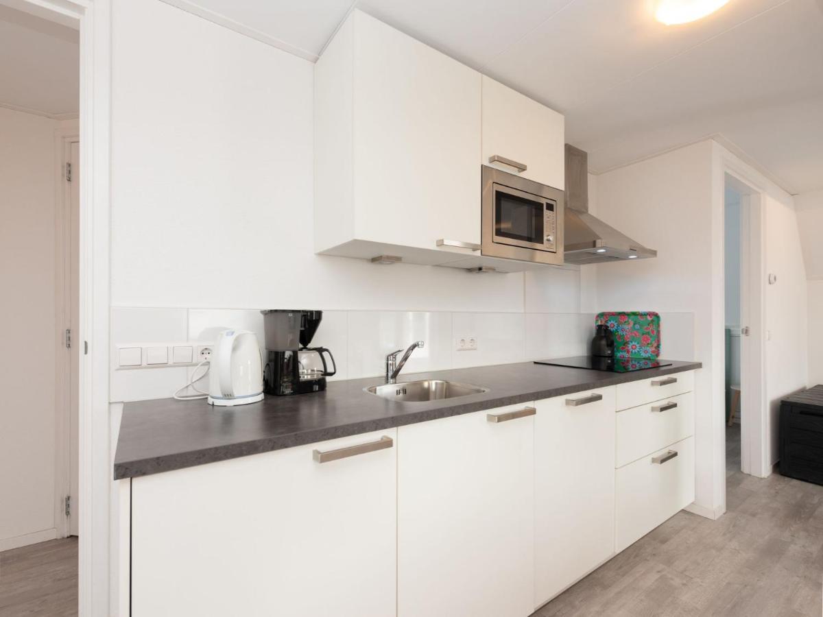 Quaint Apartment In Schoorl Near Tennis Court Экстерьер фото